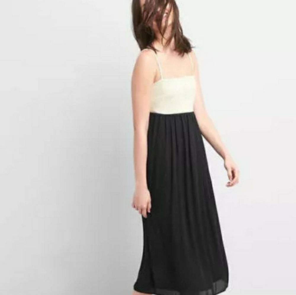 Cute GAP dress